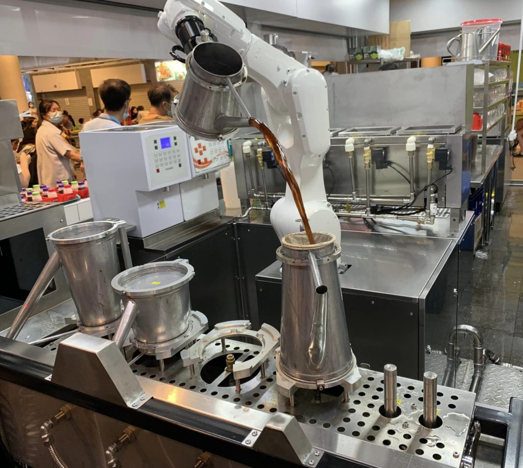 One Punggol Hawker Centre Opens With Seats Stalls Robot Kopi