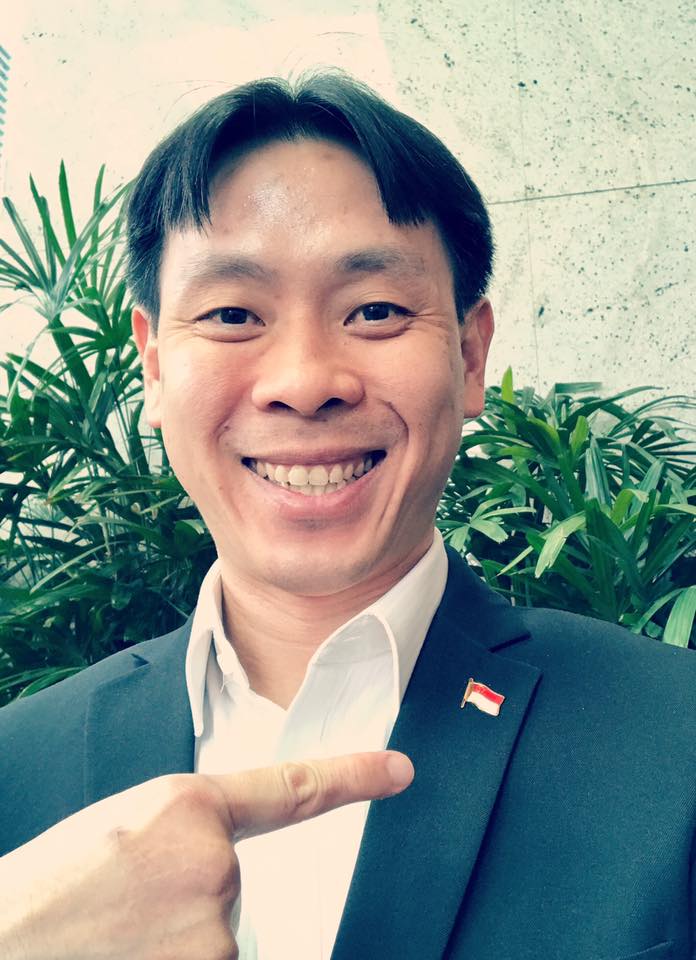 MP Louis Ng Is The Latest Politician To Cry In Public, And Netizens Aren&#39;t Impressed