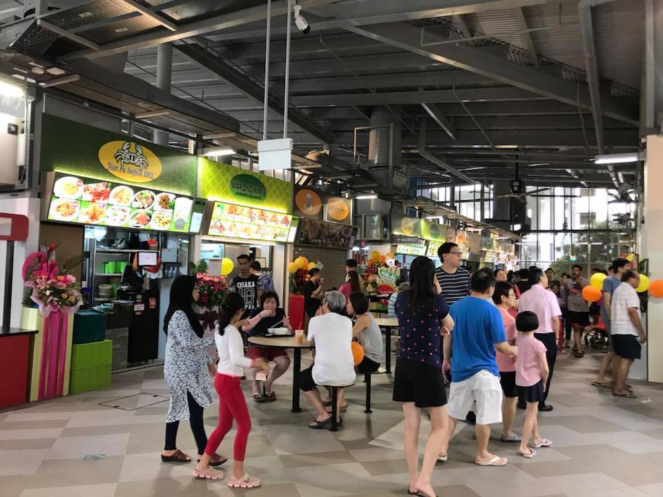 Jurong West's New Hawker Centre Comes With 2.80 Meals And Tray Return Robots