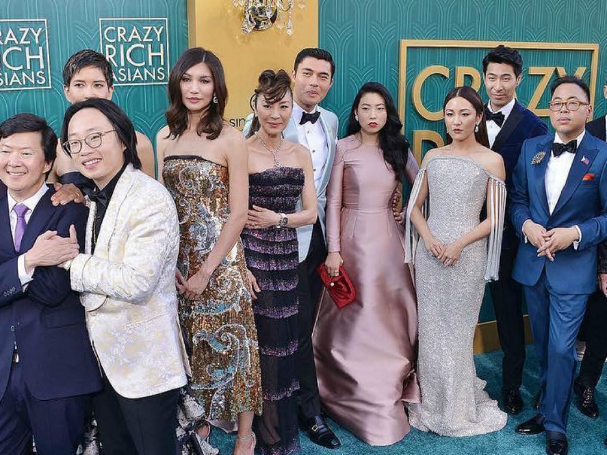 Extreme 33 C Heat Caused Spelling Errors At Crazy Rich Asians Premiere