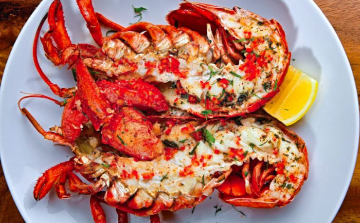 Song Fish Warehouse Sale Has Up To 50% Off Frozen Boston Lobsters ...