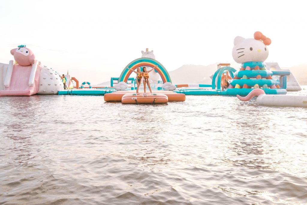 Sanrio Float Town In Philippines Has Giant Gudetama Inflatables & Hello ...