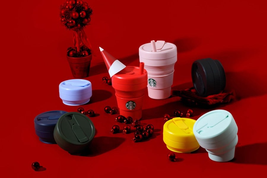 Starbucks S'pore Releases Collapsible Cups & Lunch Boxes In A