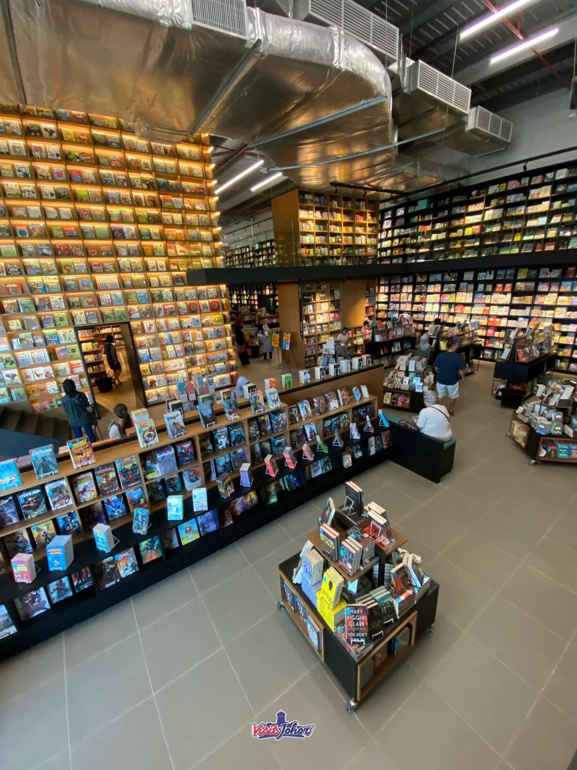 Massive Bookstore In Johor Has 8MetreHigh Shelves, We're Getting Major Beauty & The Beast