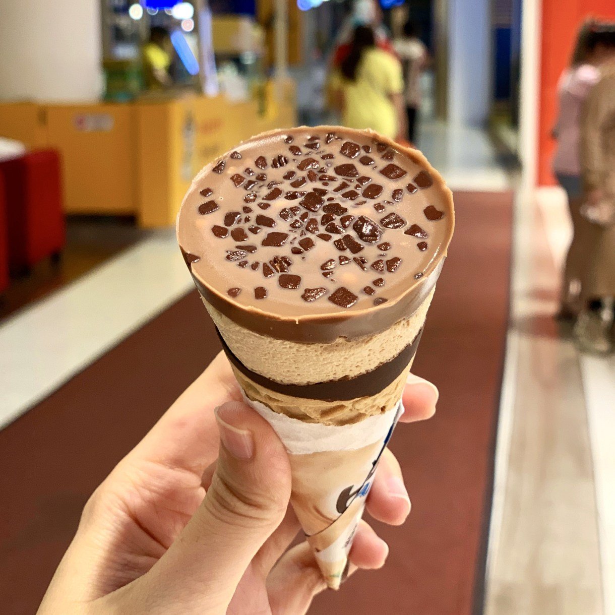 Kinder Bueno Ice Cream Cones & Sandwiches Available In M'sia Are The ...