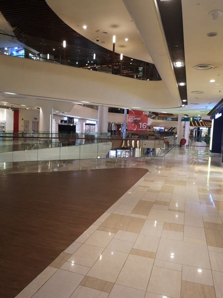 JB Mall Allegedly Looks Like A Ghost Town After 6pm, A Grim Reminder Of ...