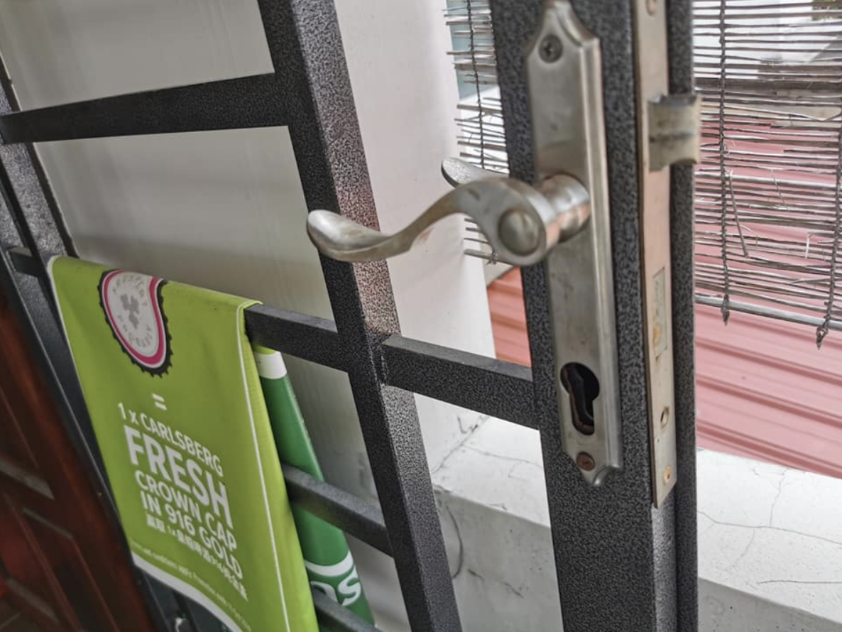 Opened gate in burglary
