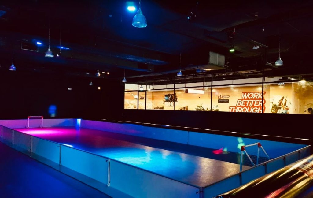 Pasir Ris Skating Rink Has Disco Lights That Let You Feel Like The Star