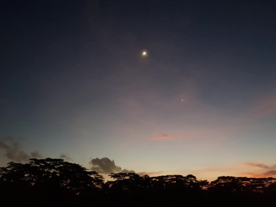 Moon and Venus during sunrise