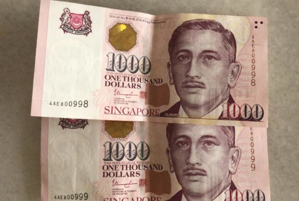 S'pore Will Stop Issuing $1,000 Notes From 2021, Existing Ones Can ...