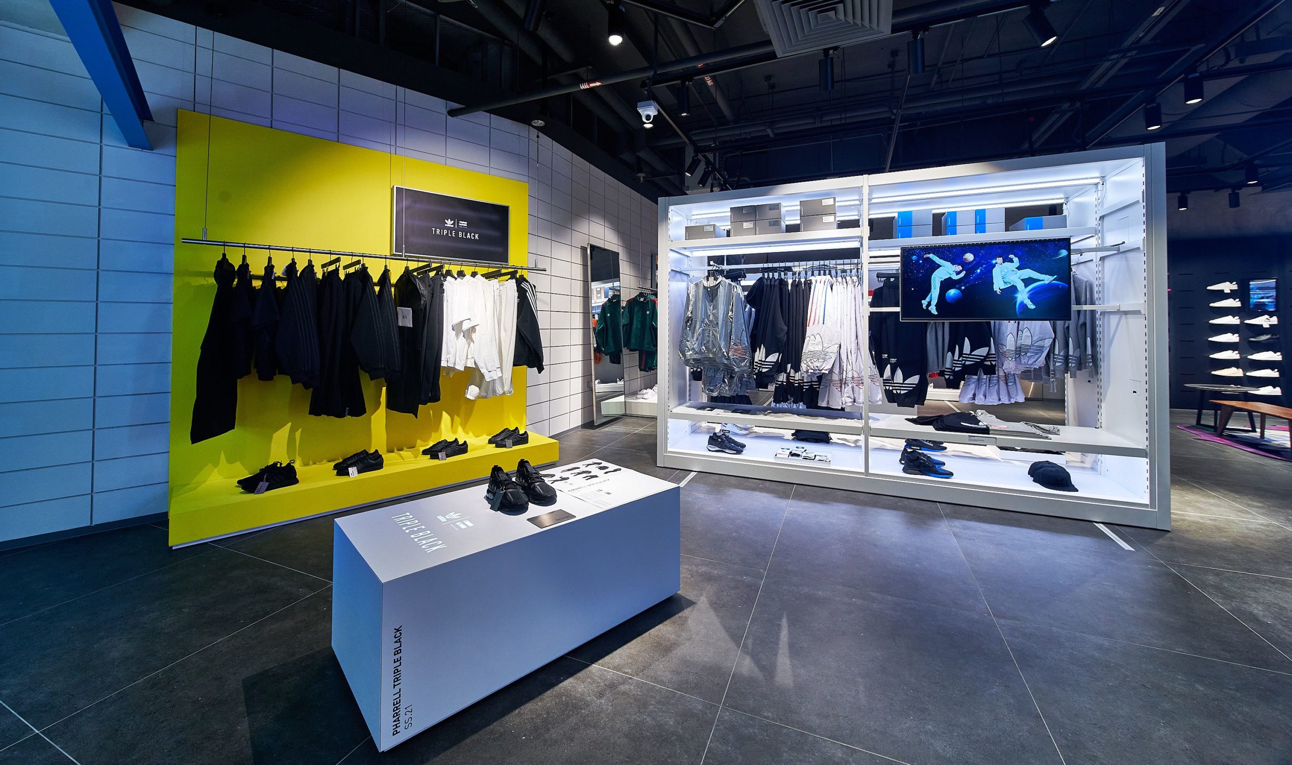 New Adidas Originals Flagship Store In VivoCity Has A Sneakers Lounge ...