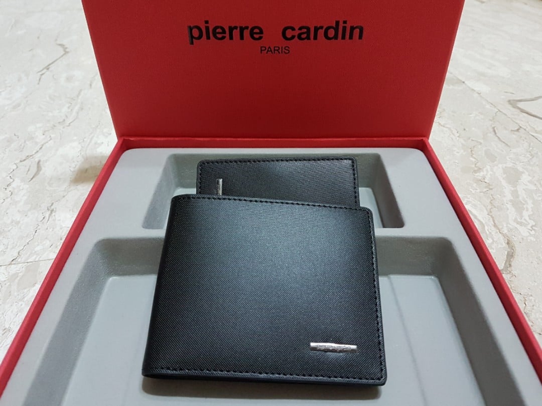Pierre Cardin Passes Away At 98, S’poreans Will Remember Him For His ...