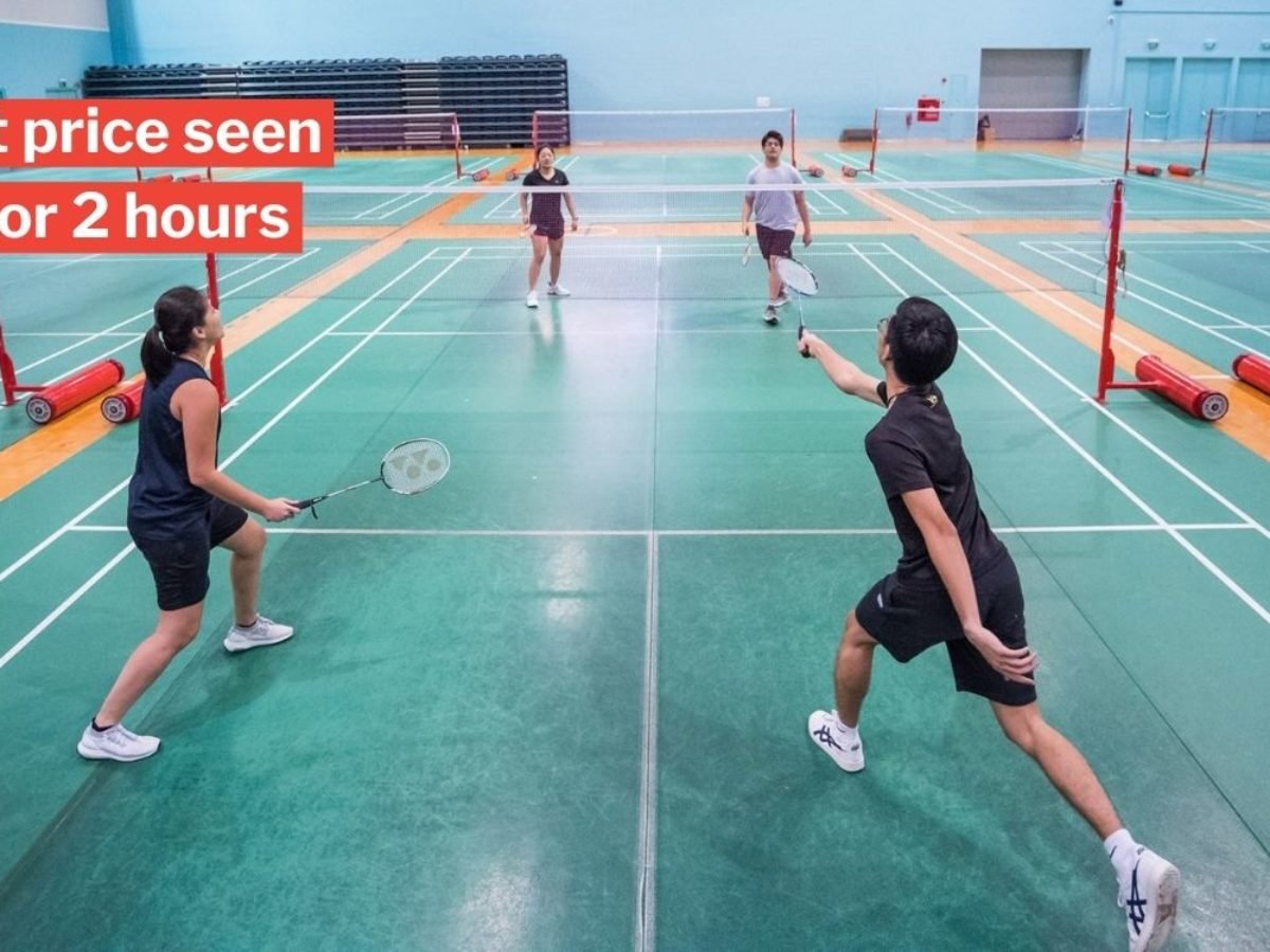Badminton Courts Are So Tough To Book Theyre Sold Online, Resellers Stay Up Till Midnight To Get Slots