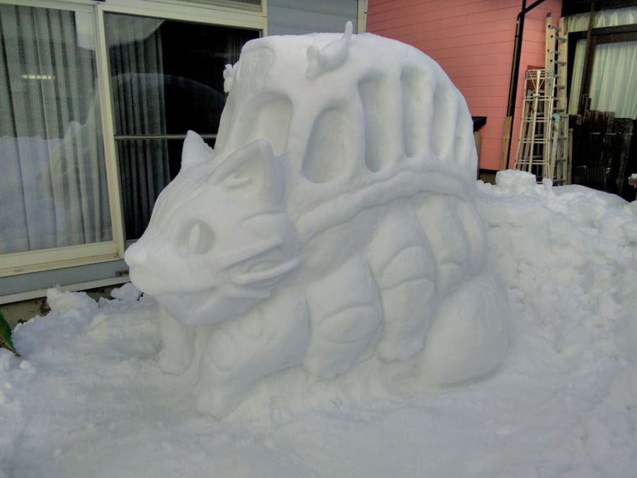 catbus snow figure 1