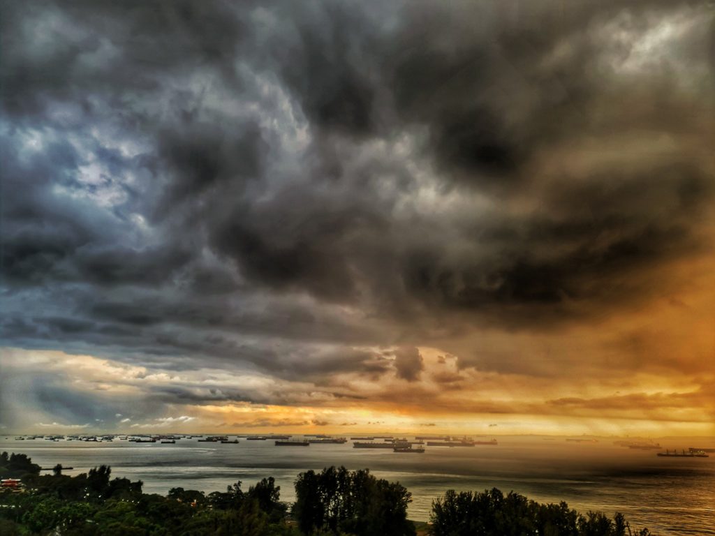 Dark Clouds Filled S'pore Sky Before Saturday's Storm, Bring Brief ...