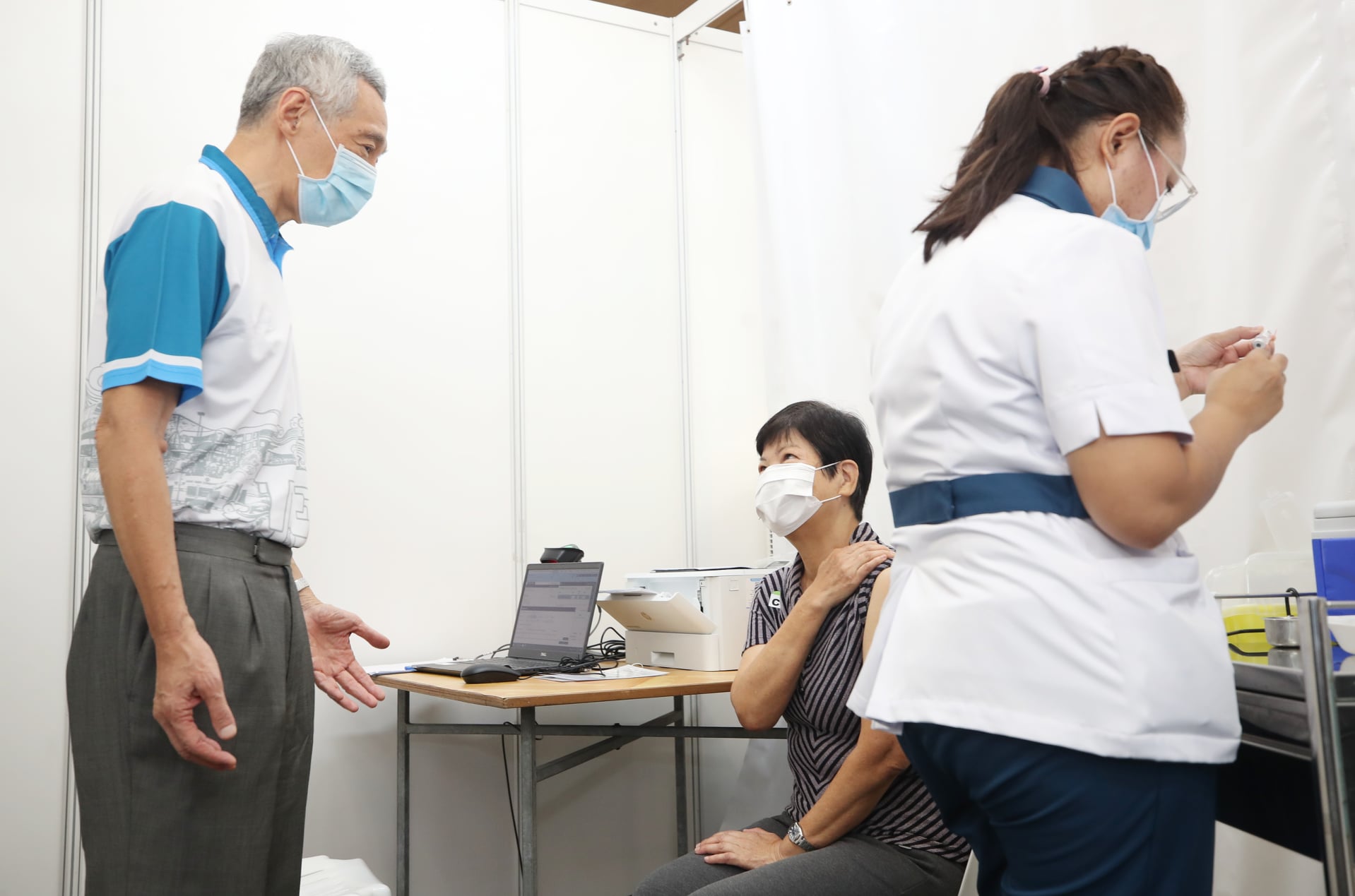 Seniors In Ang Mo Kio & Tanjong Pagar Get Covid-19 Vaccine, Others To ...