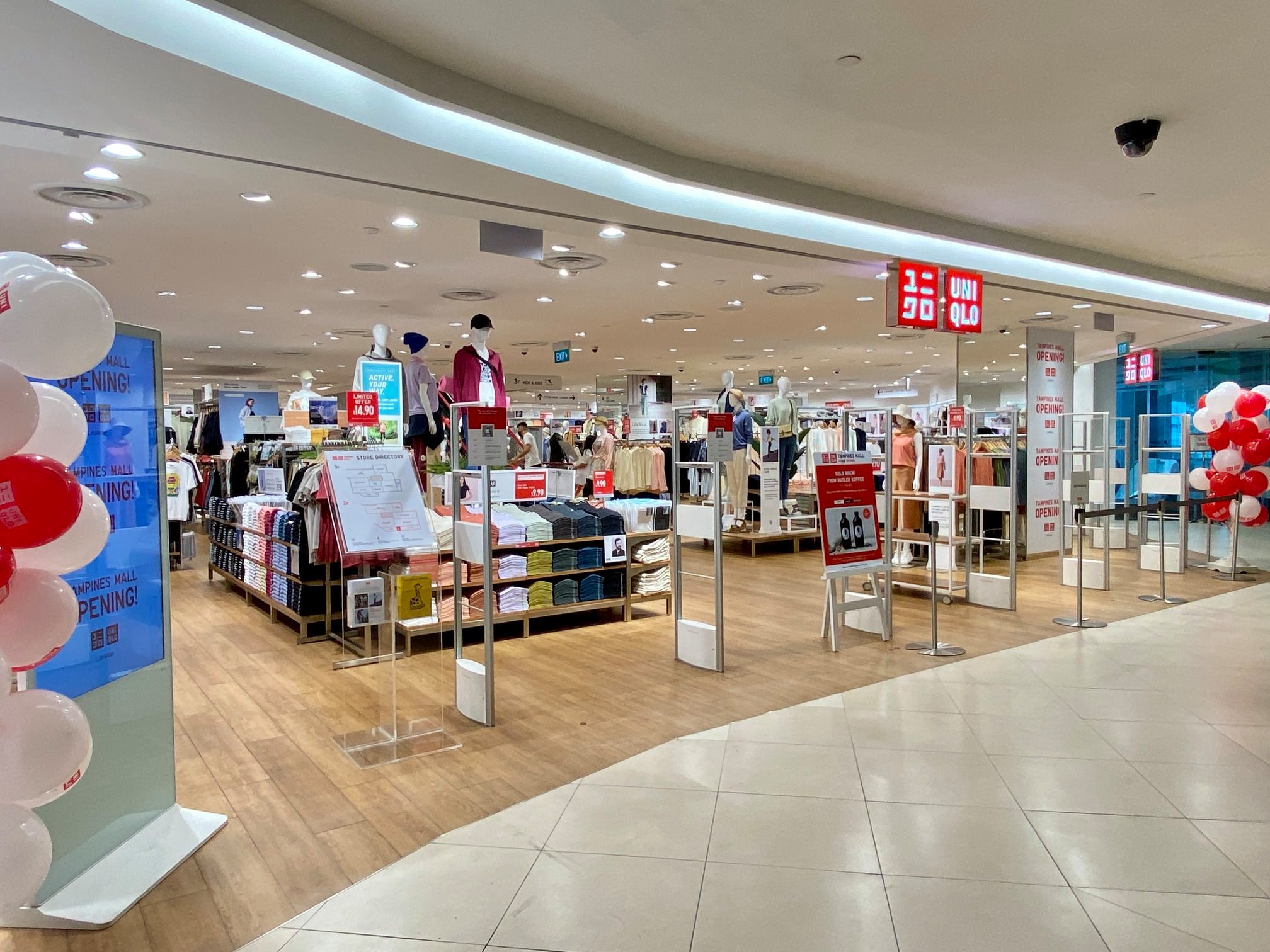Uniqlo Tampines Mall Opens On 5 Feb, Has 2 Floors So There's More Space ...