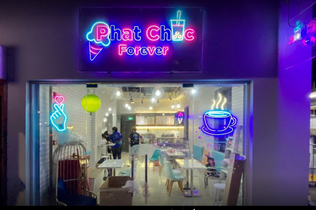 Jalan Besar Café Has Rainbow Ice Cream On Floral Waffles, Opens Until