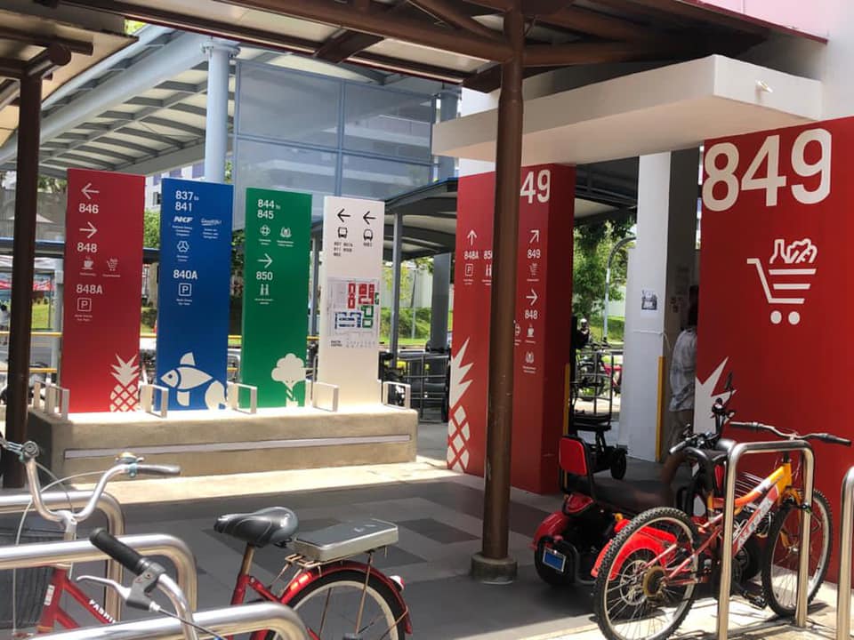 nee-soon-hdb-block-signs-are-colour-coded-to-help-elderly-with-dementia