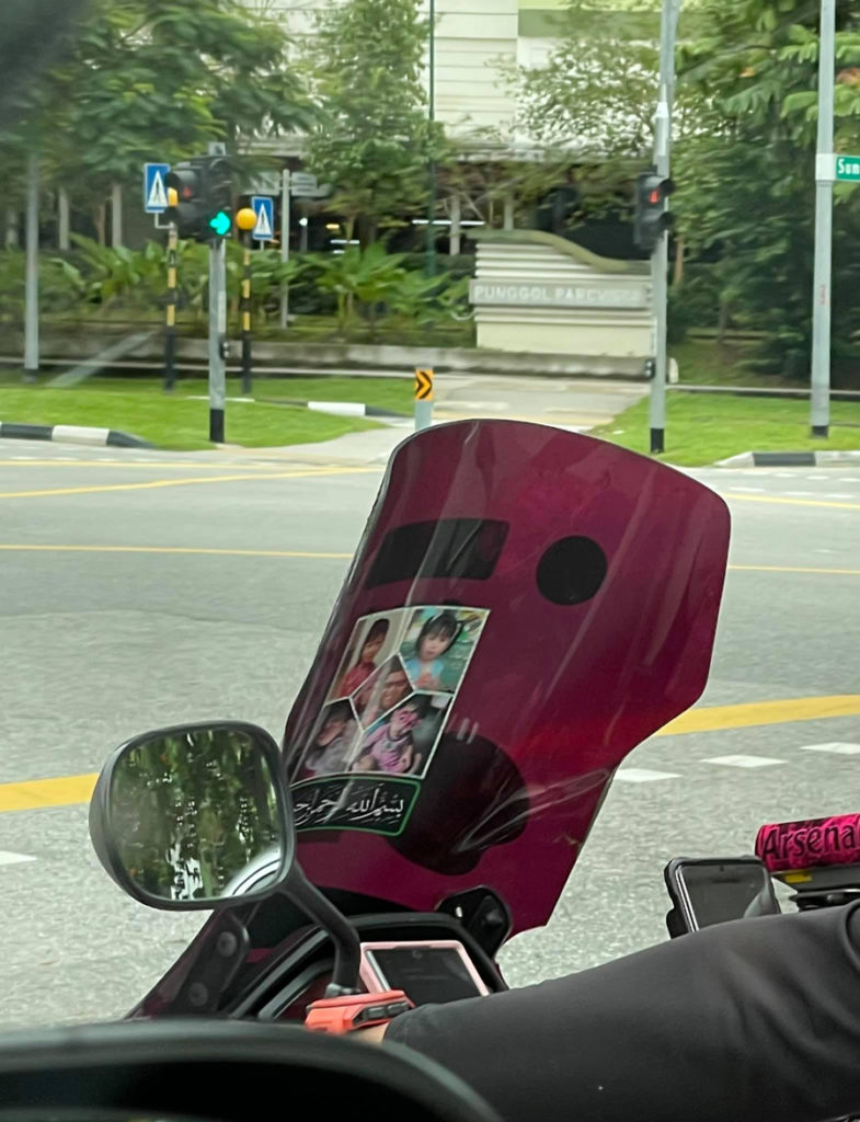 Motorist Spots Foodpanda Rider With Helmet Full Of Cute Stickers ...