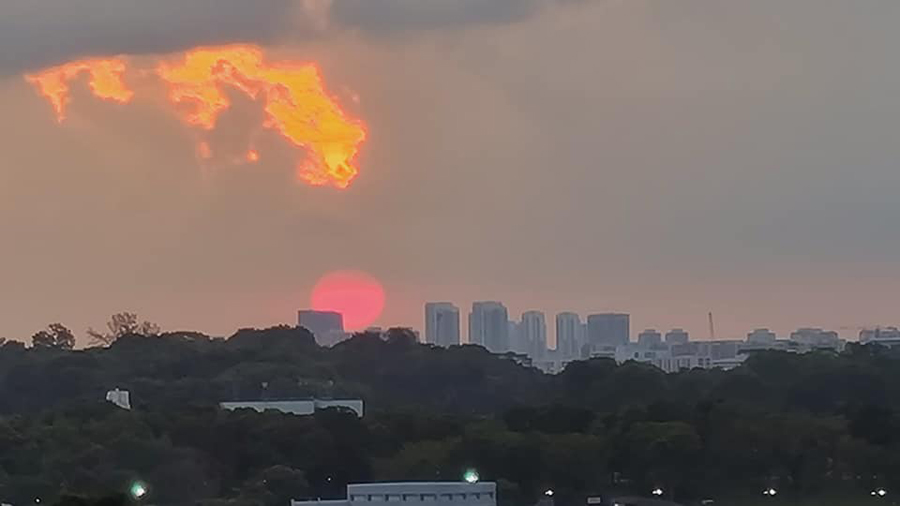 super flower blood moon sunset