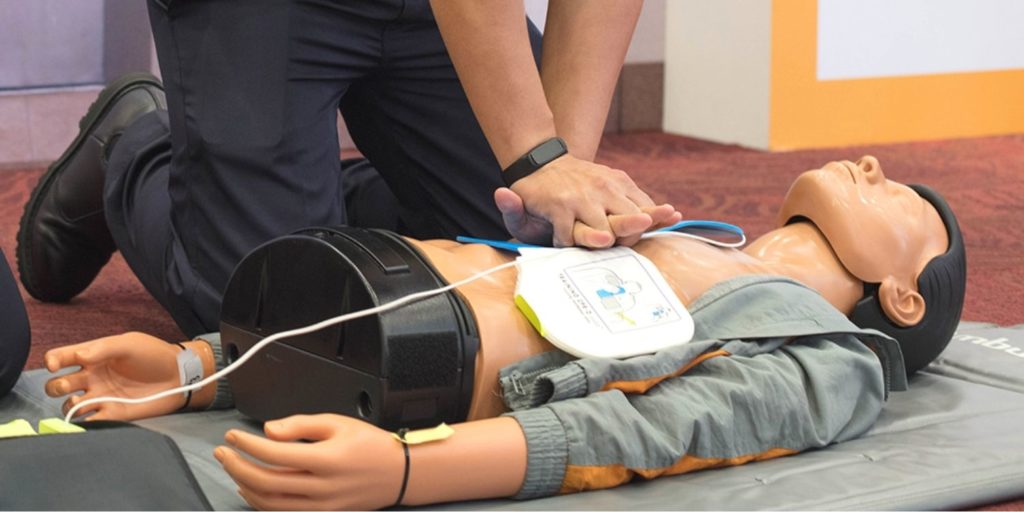 Strangers Save Lady Suffering Cardiac Arrest In Bukit Merah, Prove ...