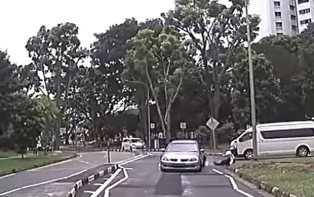 Traffic Police Officer's Training & Instincts Helped Him Evade ...