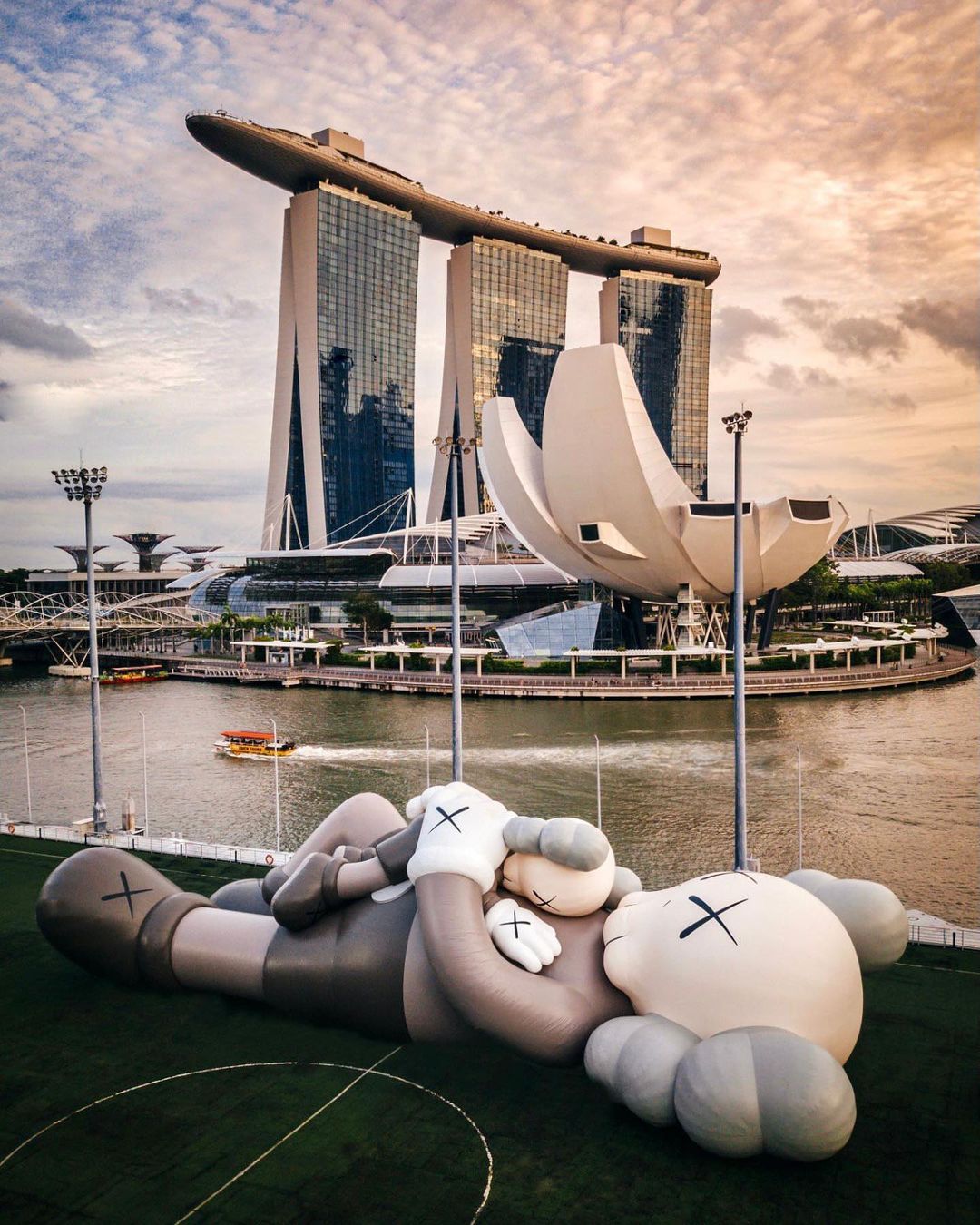 KAWS:HOLIDAY SINGAPORE 3色セット - その他
