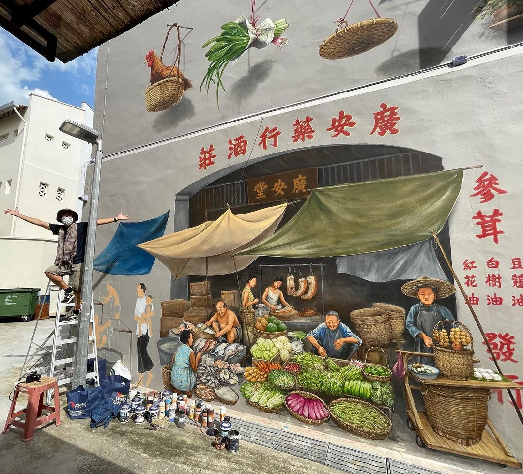 large chinatown mural