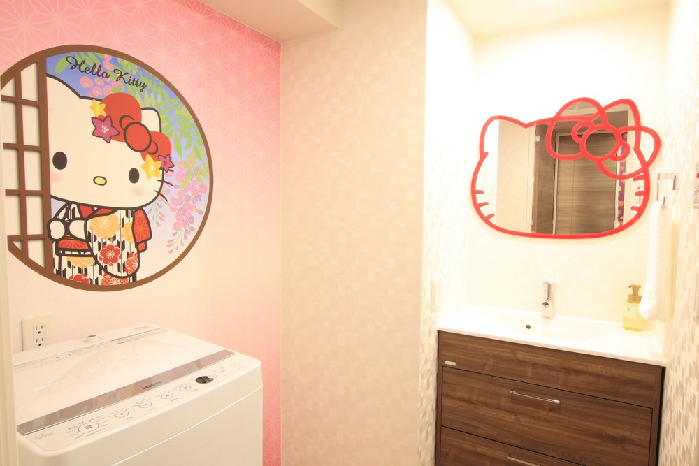Hello Kitty hotel Kyoto