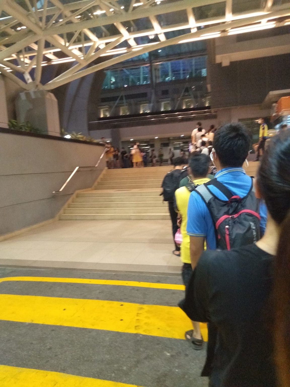 JB Customs Sees Long Queue Of S'pore Returnees On Sunday, It Stretched