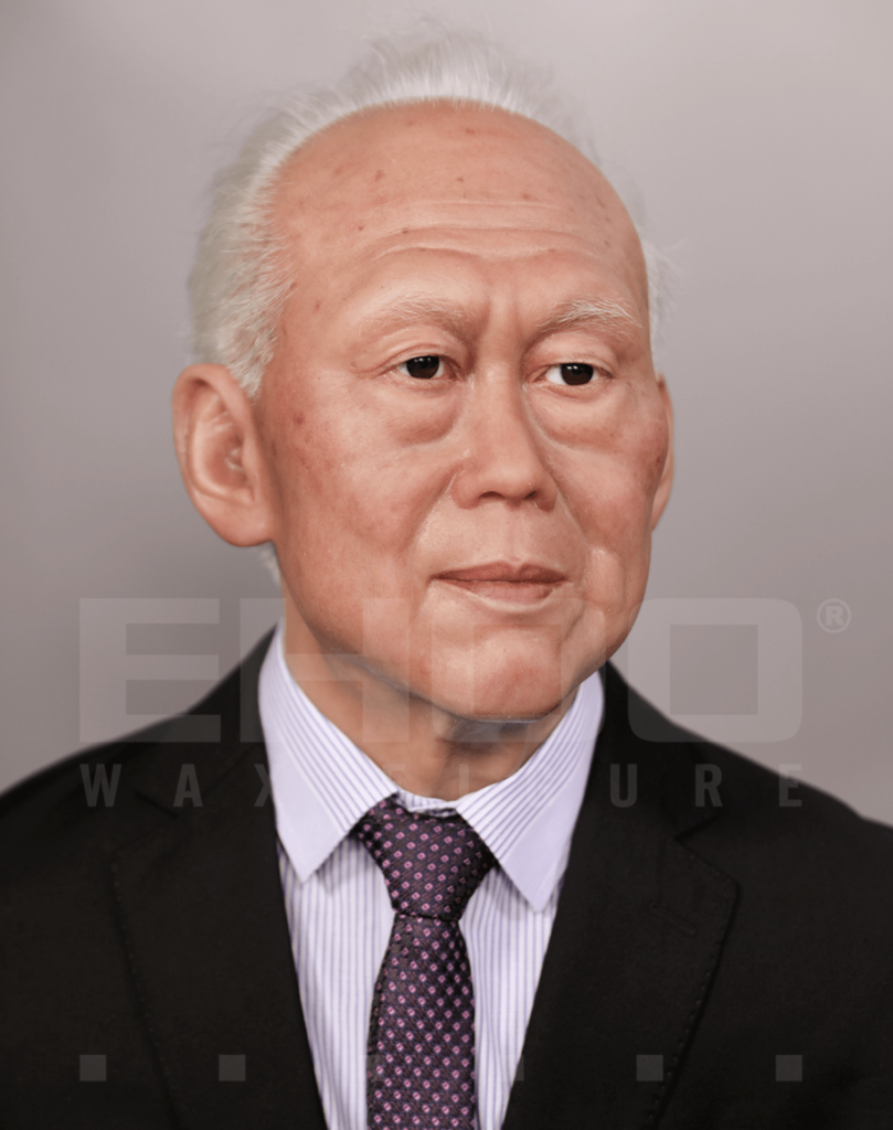 Lee Kuan Yew Wax Statue Captures His Dignified Look In A Power Suit