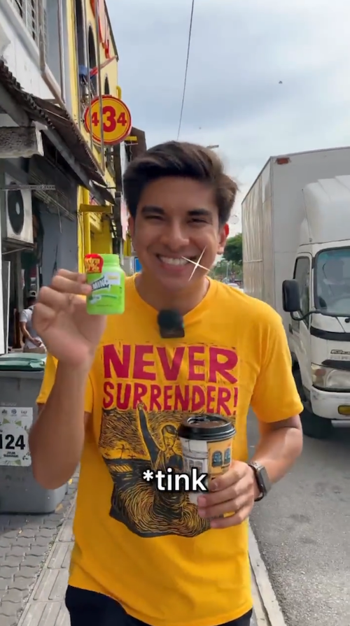 syed saddiq invites singaporeans to muar - chewing gum