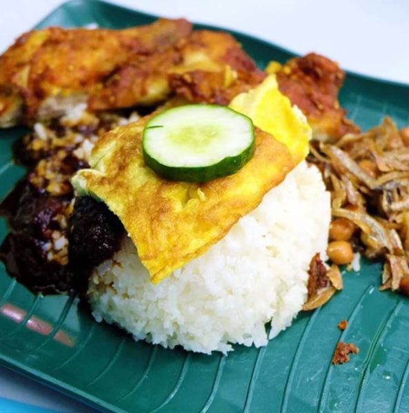 Toa Payoh Stall Serves S$1 Nasi Lemak Even After 2 Years Of Covid-19 ...