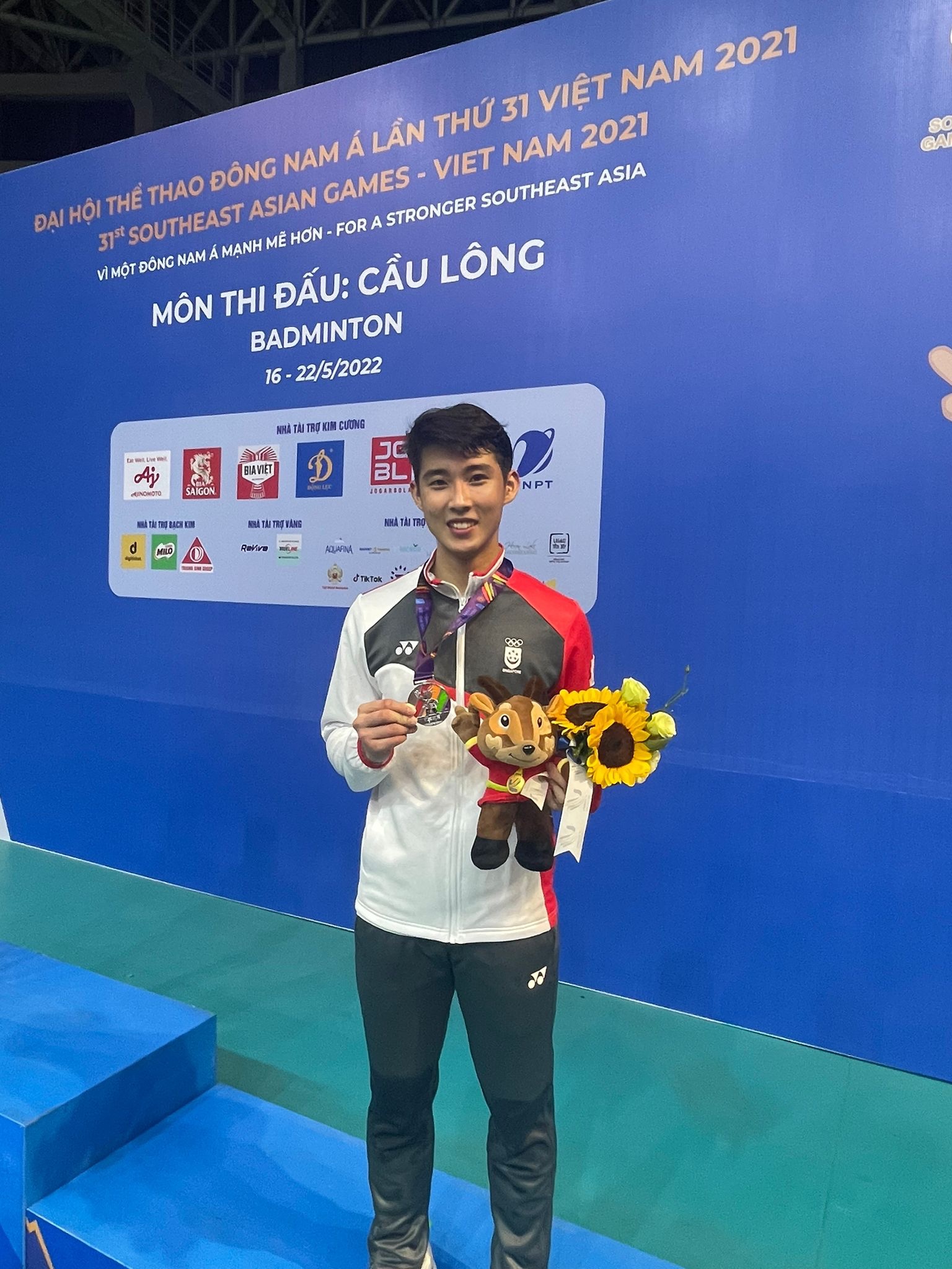 Loh Kean Yew Wins Runner-Up At SEA Games Badminton Final, Makes Spore Proud Once Again