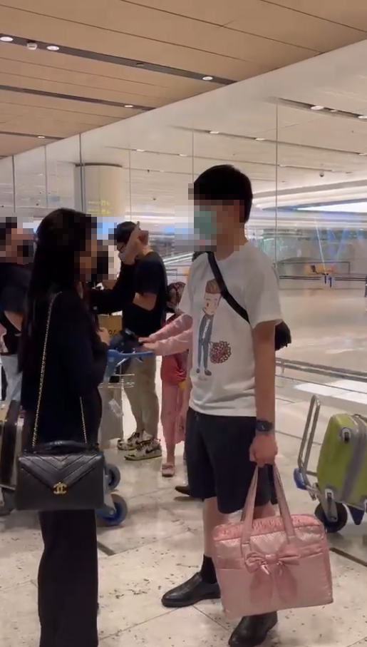 Singaporean woman cheating husband