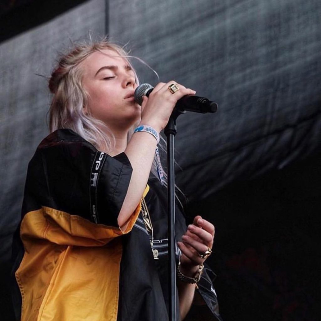 Billie Eilish To Hold S'pore Concert On 21 Aug, See Her Ocean Eyes In ...