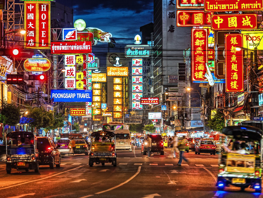 family travel - bangkok chinatown