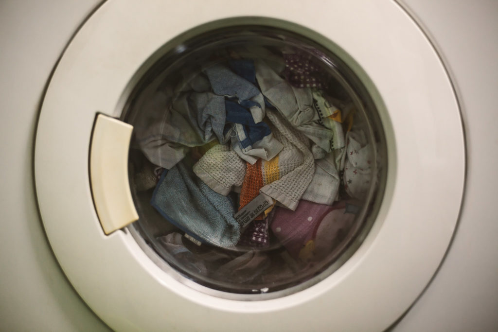 Brazilian Woman Opens Washing Machine Before It Stops, Passes Away From