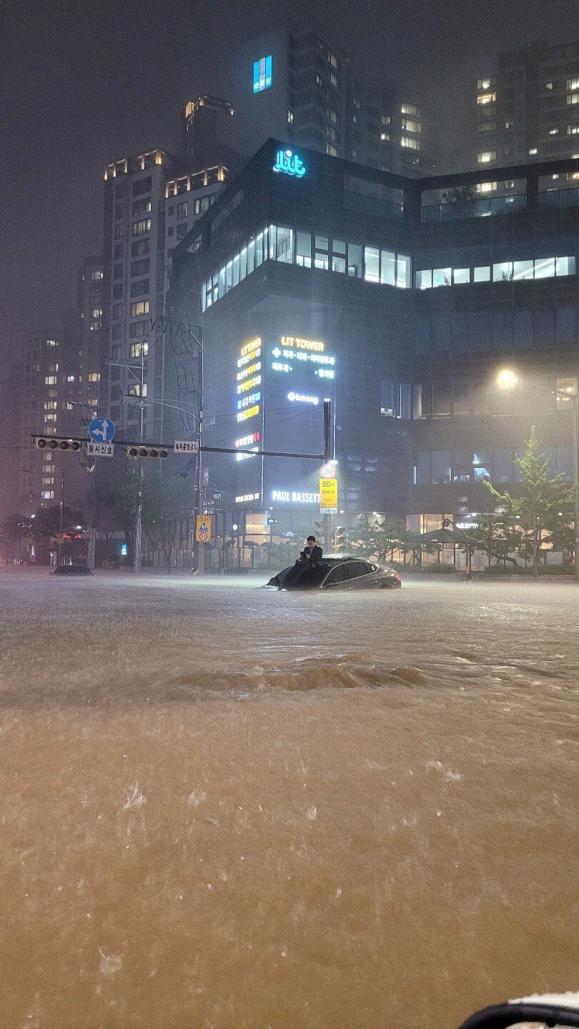 Seoul Hit By Huge Floods After Heaviest Rainfall In 115 Years At Least 9 Dead 7690