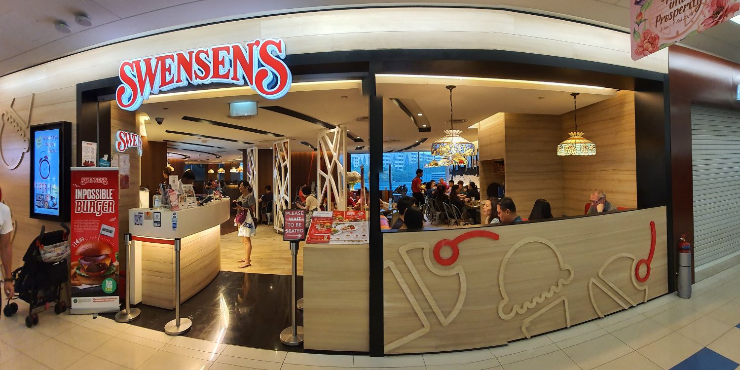 Swensen's Clementi Diner Upset Over Unsatisfactory Service, Apologises After Discovering Diner Employs Teens With Autism