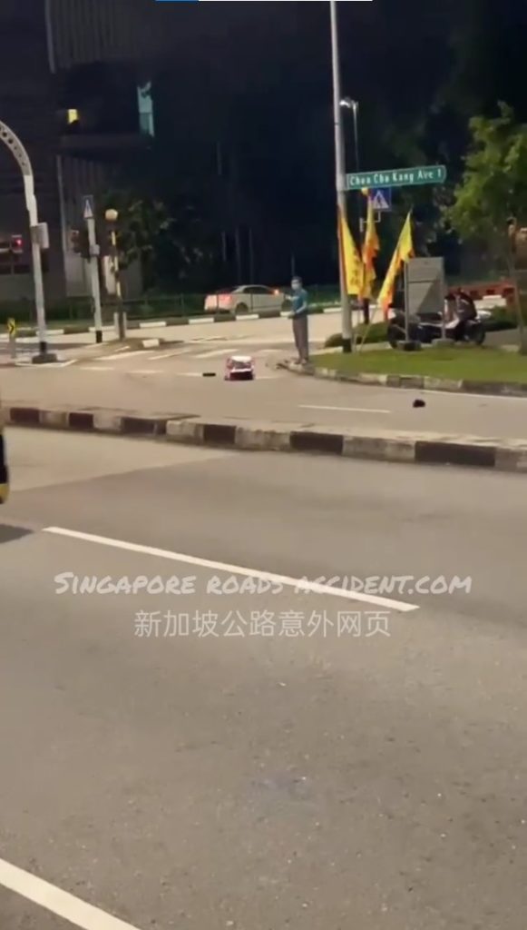 Food Delivery Rider Passes Away After Choa Chu Kang Accident, 3 People