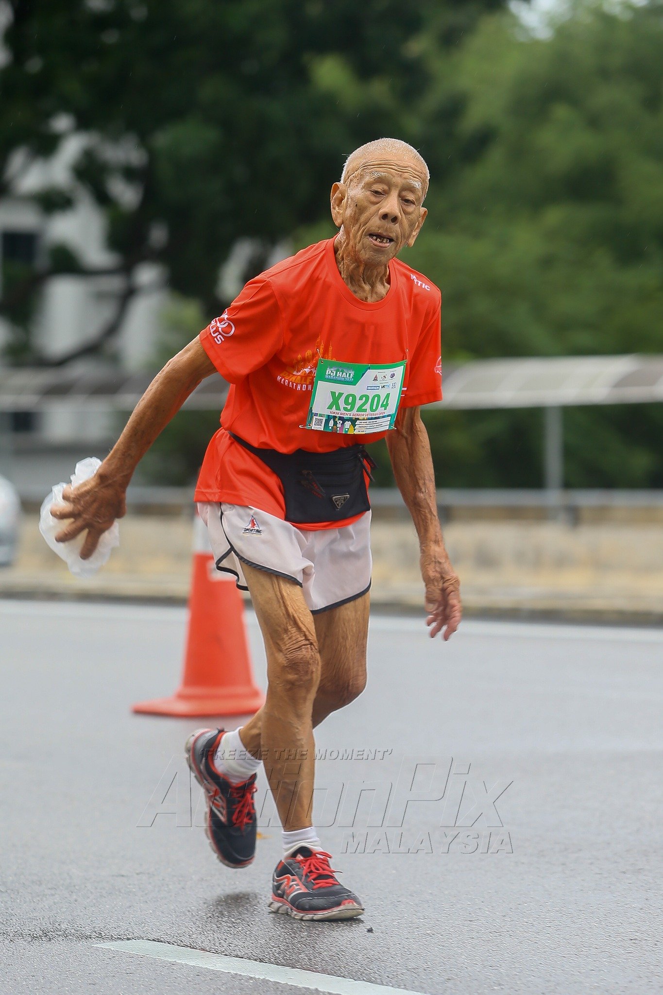 88-year-old man run 