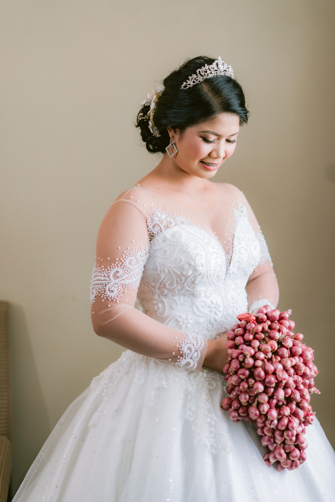 bride onion bouquet
