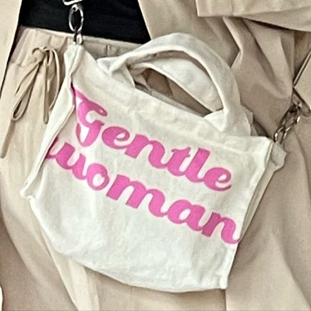 Instagram Gentlewoman tote bag