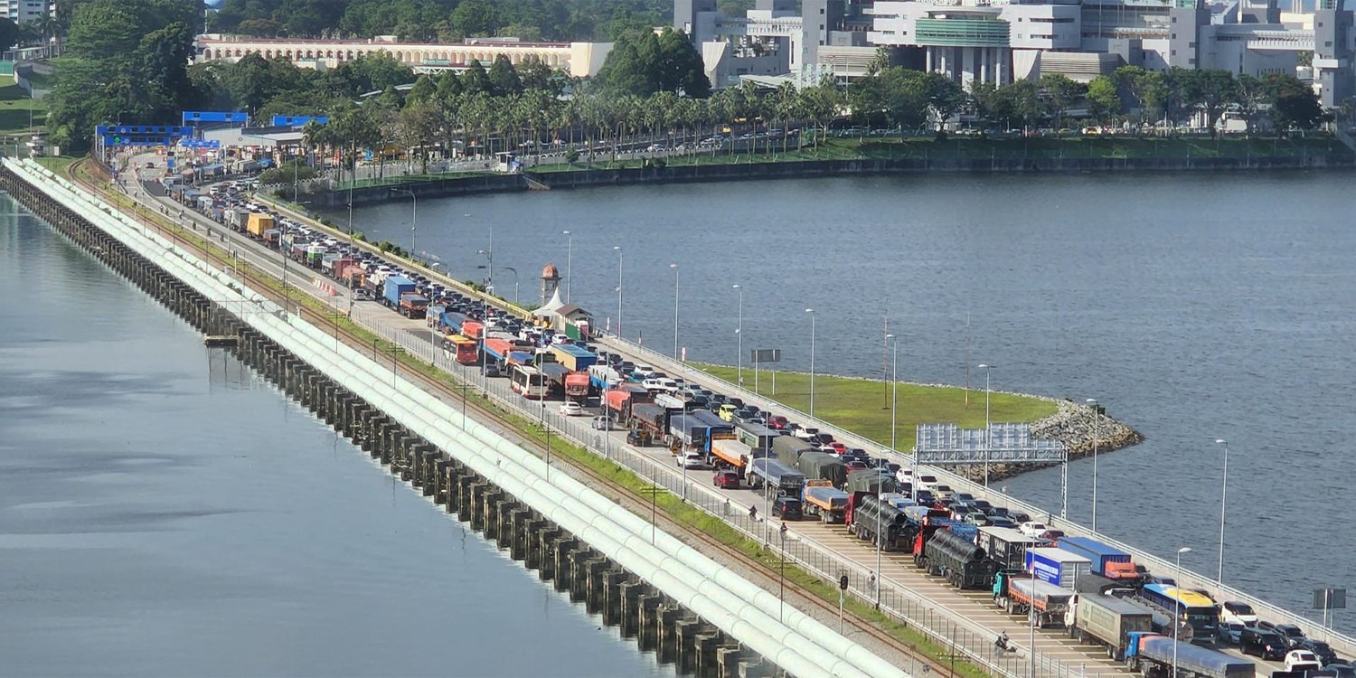 Heavy Traffic Expected At Woodlands & Tuas Checkpoints Over CNY, Travellers Could Face 3-Hour Wait