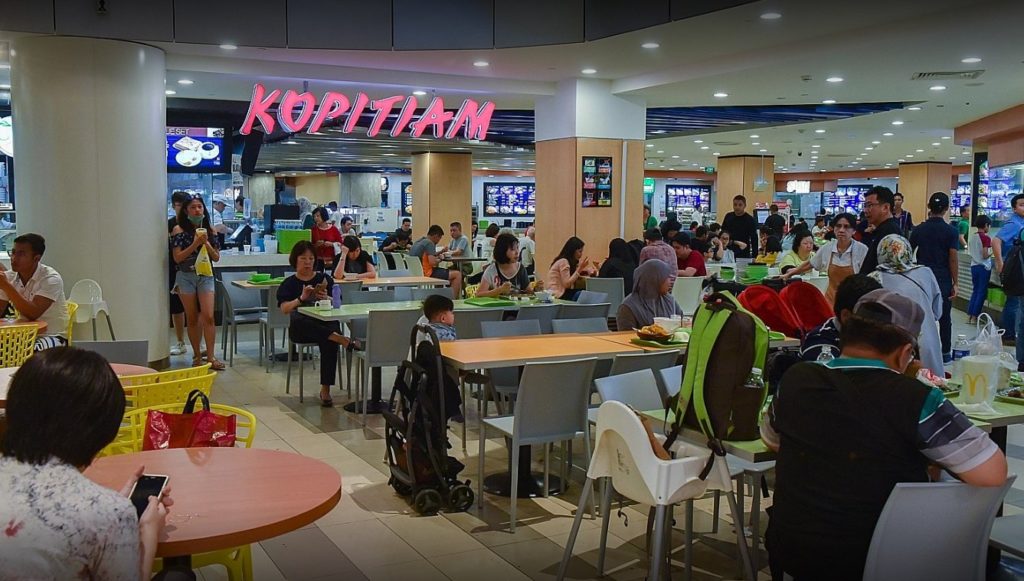 VivoCity Kopitiam Stall Charges S0.50 To Add Milk In Fish Soup, Says Costs Have Increased