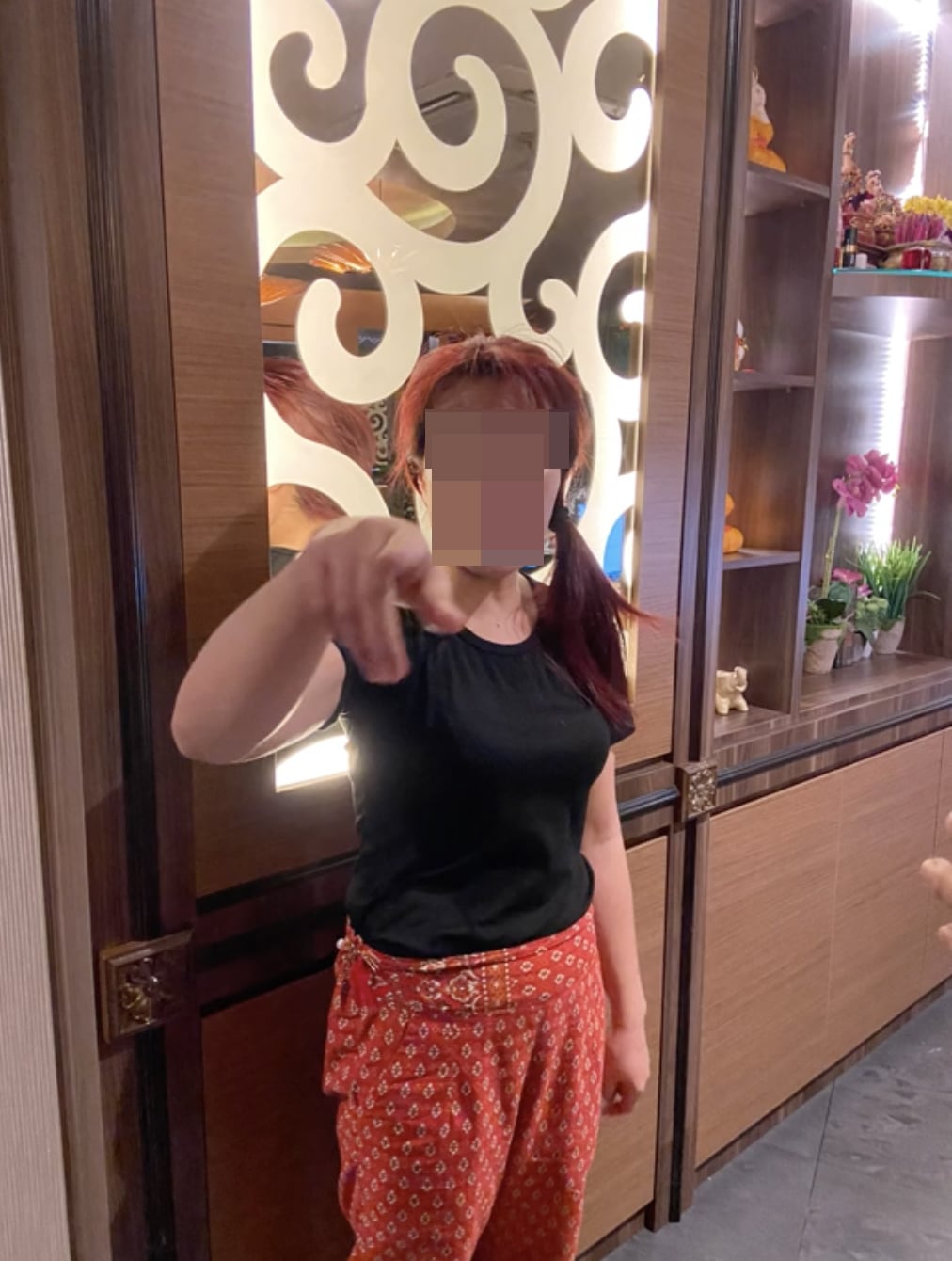 JB Massage Parlour Accused Of 'Inappropriate Touching' Denies Claims