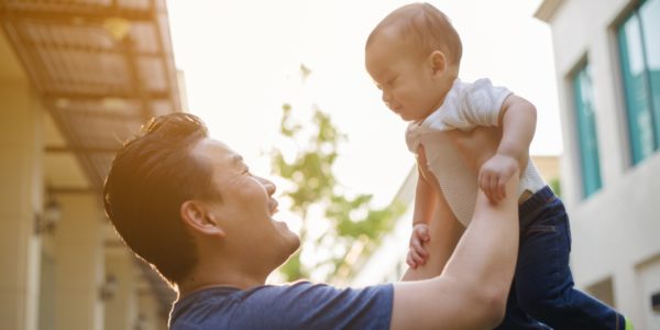 Govt-Paid Paternity Leave Will Double To 4 Weeks, Dads Can Spend More Time With Child