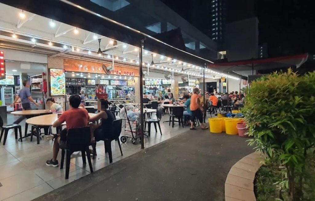 Rat Spotted In Ang Mo Kio Kopitiam Near Roast Ducks, Stall Says It's